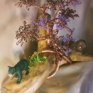 Giftable twisted copper wire tree with bear, "lost in the jungle"